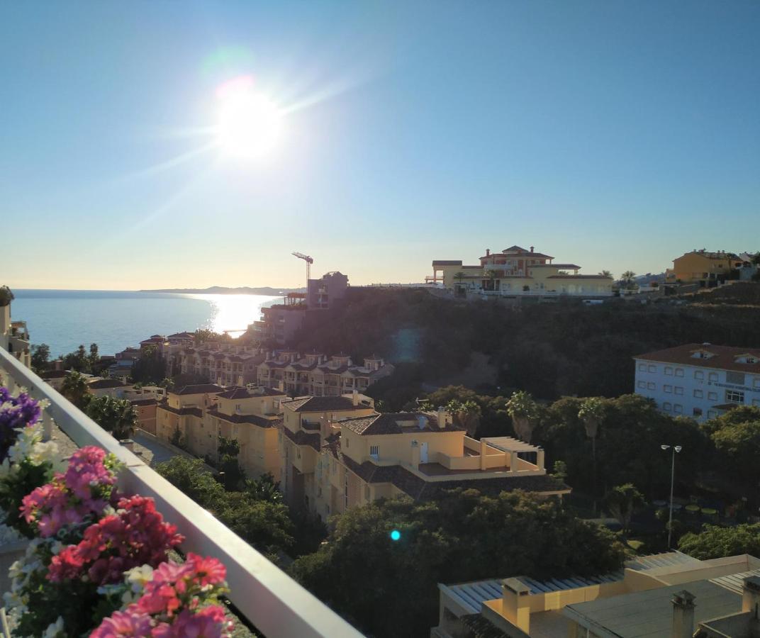 Pena Beach 3 Bedroom Duplex, Bbq, Pool, Sea Views, Benalmádena Exterior photo